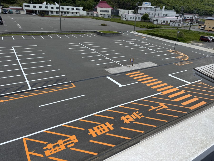 温泉童夢駐車場が綺麗になりました。